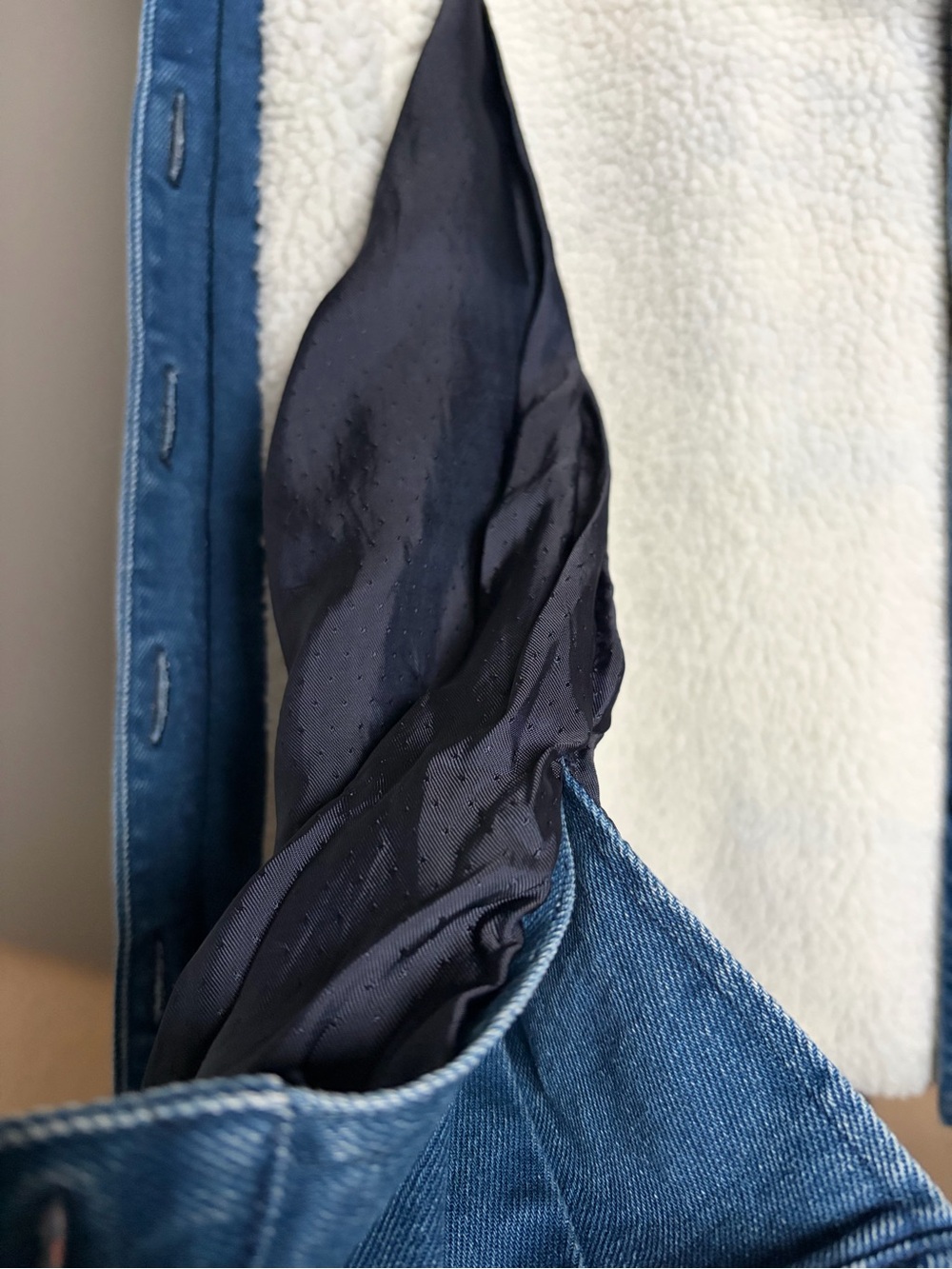 RARE Sezane Will Denim Jacket Indigo faux sheepskin/sherpa lining, size small - Picture 11 of 12